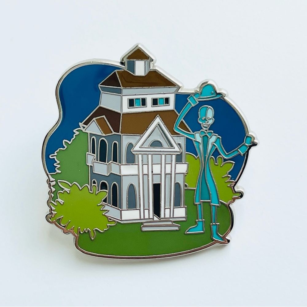 Disneyland Happiest Place on Earth Retro Ghost & Haunted Mansion Disney Pin